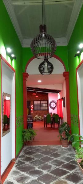 La Borgoña (Hostal)